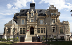 Hotel de 4* con desayuno Buffet y entradas al Guggenheim