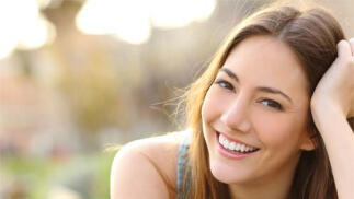 Cuida tu Sonrisa: revisión y limpieza dental + blanqueamiento opcional