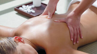 Ritual Relajante: Masaje con piedras calientes + Aromaterapia con aceites esenciales + Infusión